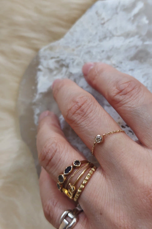 ダイヤモンドチェーンリング