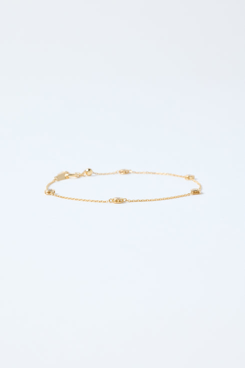 ダイヤモンドステーションブレスレット 0.12ct