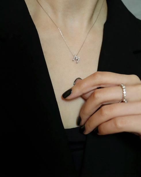 ダイヤモンドイニシャルネックレス 0.20ct