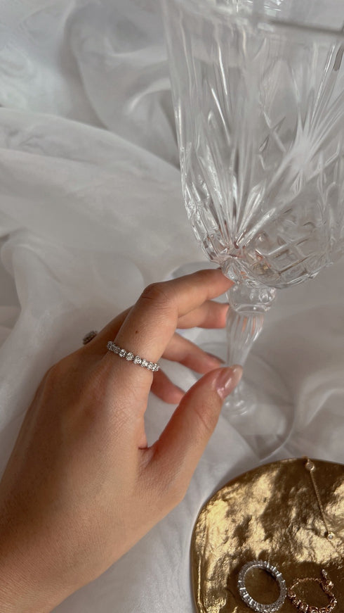 ダイヤモンドフルエタニティリング 0.70ct