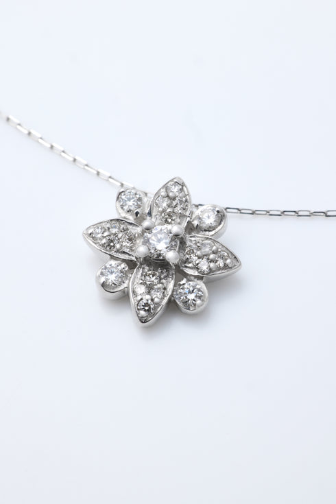 ダイヤモンドブリリアントフラワーネックレス 0.23ct