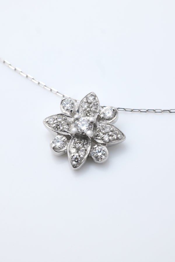 ダイヤモンドブリリアントフラワーネックレス 0.23ct