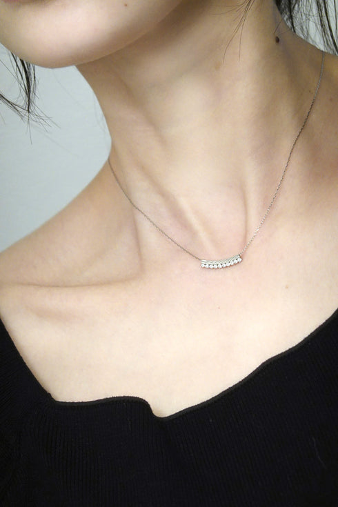 ダイヤモンドカーブバーネックレス 0.15ct